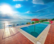 Жаркие выходные в отеле Бирюзовая бухта