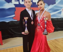 Юные керчане взяли медали на Чемпионат по танцевальному спорту