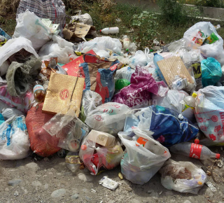 Большая куча мусора